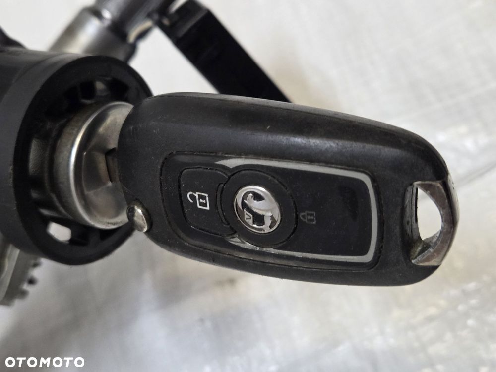 KOLUMNA KIEROWNICZA STACYJKA KLUCZYK OPEL ASTRA K V 39078167 - 12