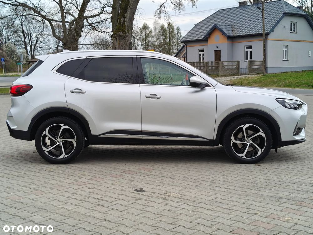 MG HS 1.5 T-GDI Excite DCT - 11