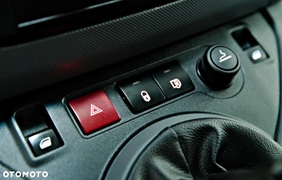 Peugeot Partner - 31