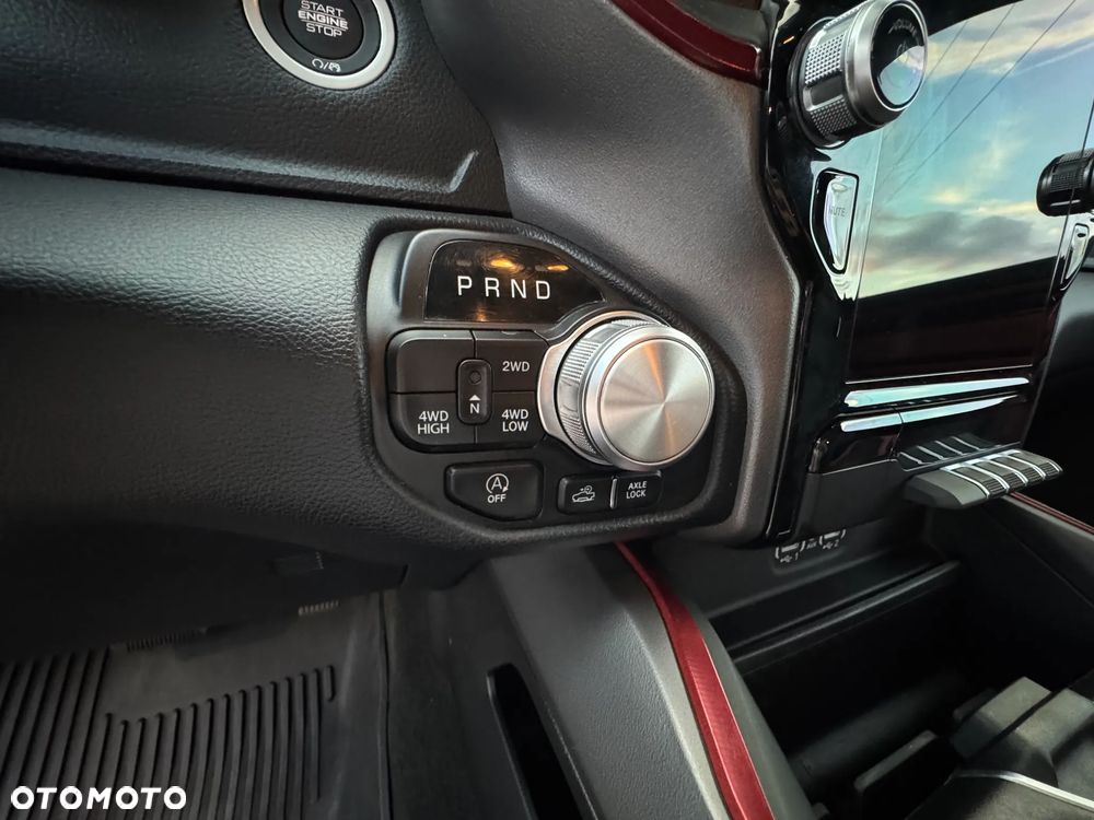 RAM 1500 Crew Cab Rebel - 37