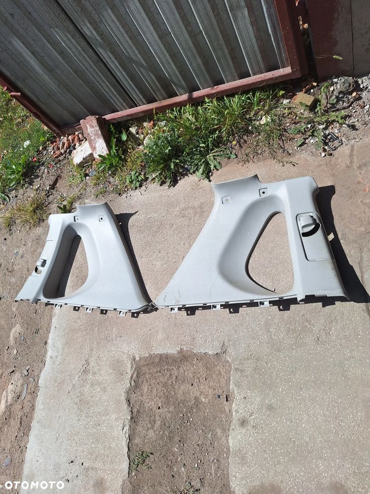 FRONTERA B 3d osłona  słupka lewa lub prawa - 1