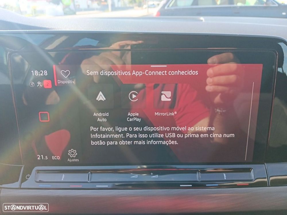 VW Golf 1.4 TSI e-Hybrid DSG - 28