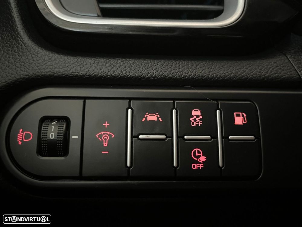 Kia XCeed - 22