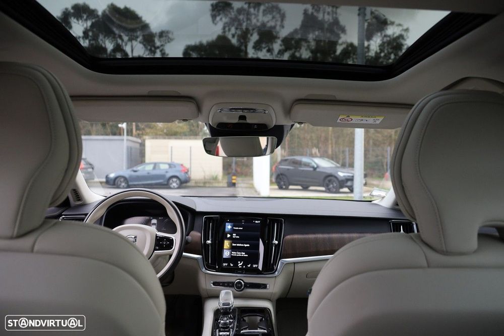 Volvo S90 2.0 T8 Inscription AWD Geartronic - 20