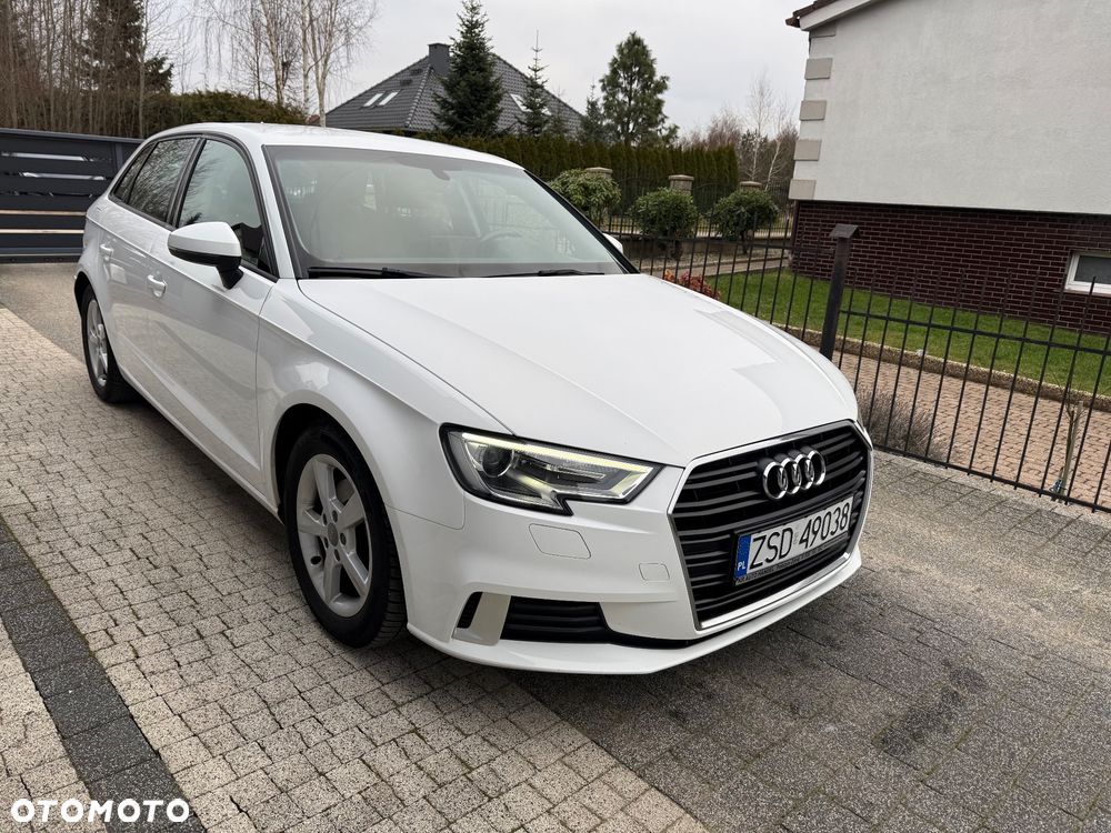 Audi A3 Sportback 2.0 TDI (clean diesel) Ambition - 1