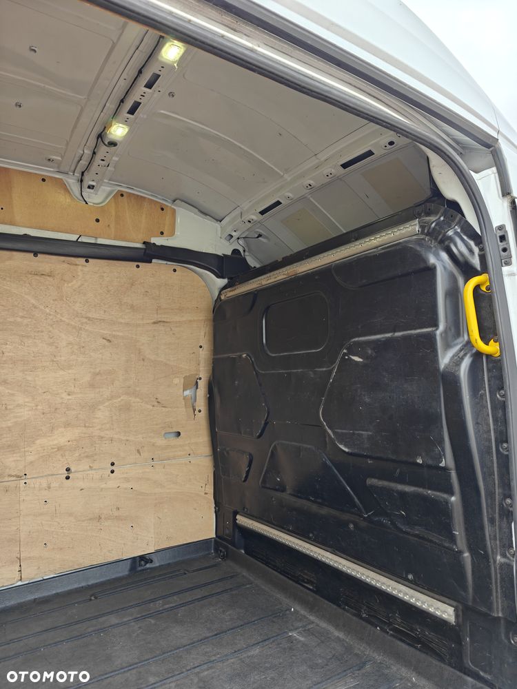 Ford Transit Jumbo - 17