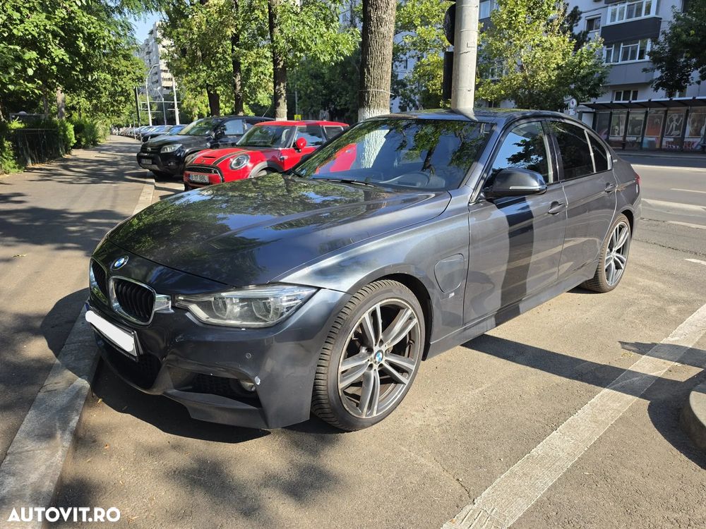 BMW Seria 3 330e iPerformance M Sport - 5