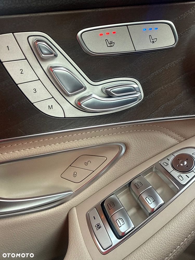 Mercedes-Benz GLC 250 4Matic 9G-TRONIC AMG Line - 14