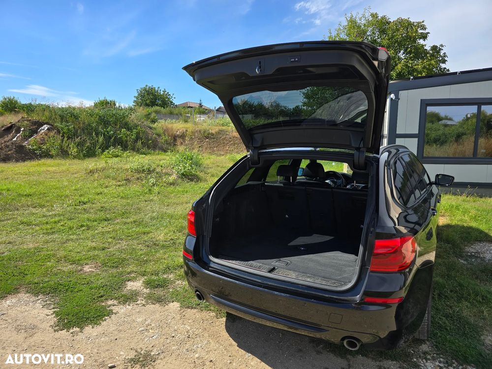 BMW Seria 5 520d Aut. Sport Line - 7