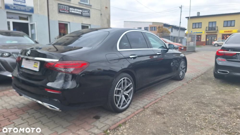 Mercedes-Benz Klasa E 220 d 9G-TRONIC - 5