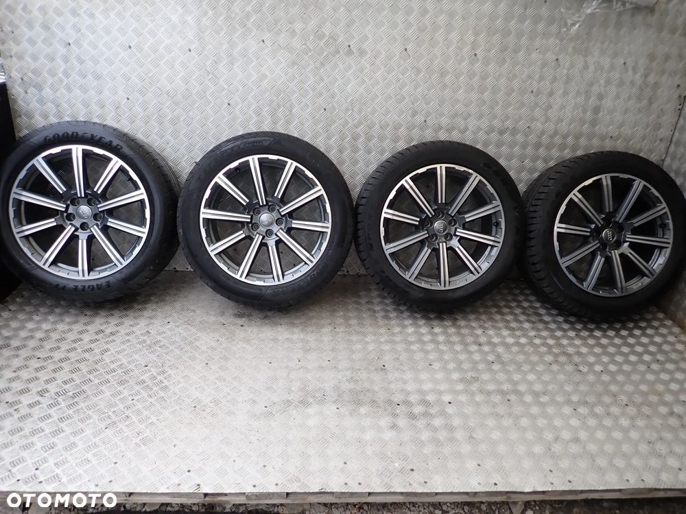 FELGI ALUMINIOWE AUDI  9JX20  ET 33  5X112  4M0601025 AD/ AE