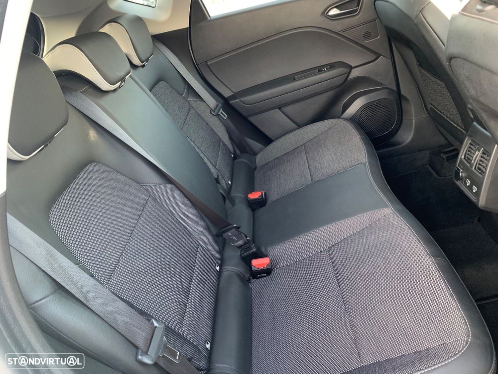Renault Captur 1.0 TCe Exclusive - 19