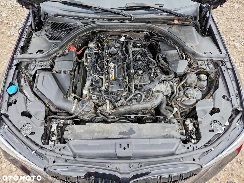 BMW Seria 3 M340i xDrive - 10