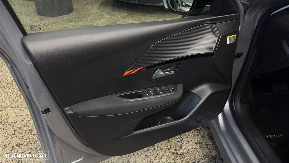Peugeot e-208 50 kWh Allure - 21