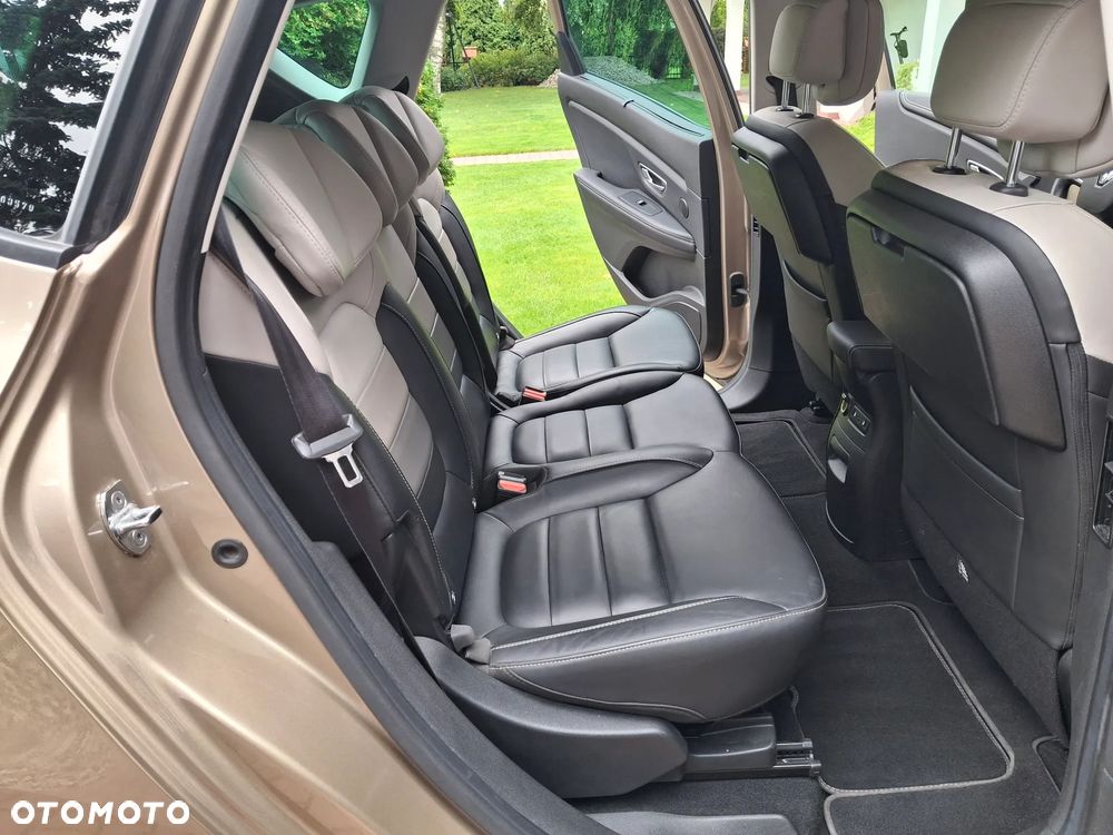 Renault Scenic ENERGY dCi 160 EDC INITIALE PARIS - 12