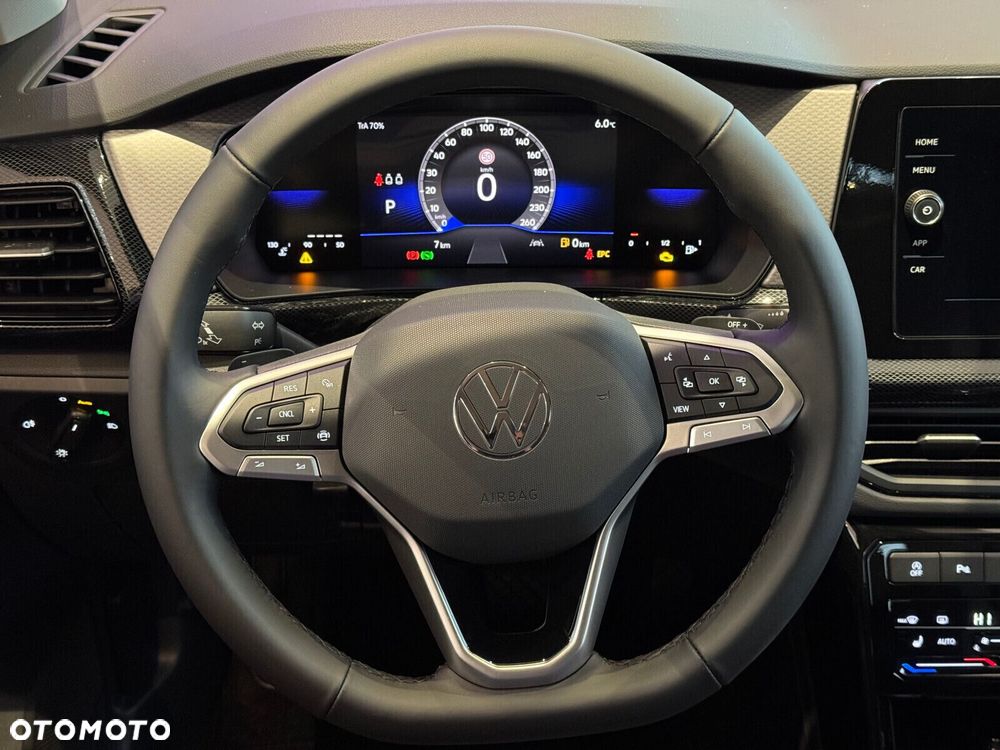Volkswagen T-Cross - 23