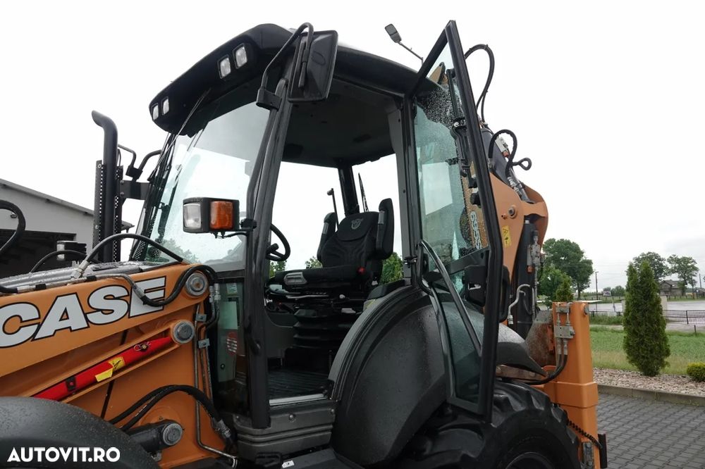Case 965 ST / BULDOEXCAVATOR / 4X4x4 / PE ROȚI EGALE / AER CONDIȚIONAT / POWERSHIFT / Roți directoare 4WS / SET GALETE / 2020 / - 25