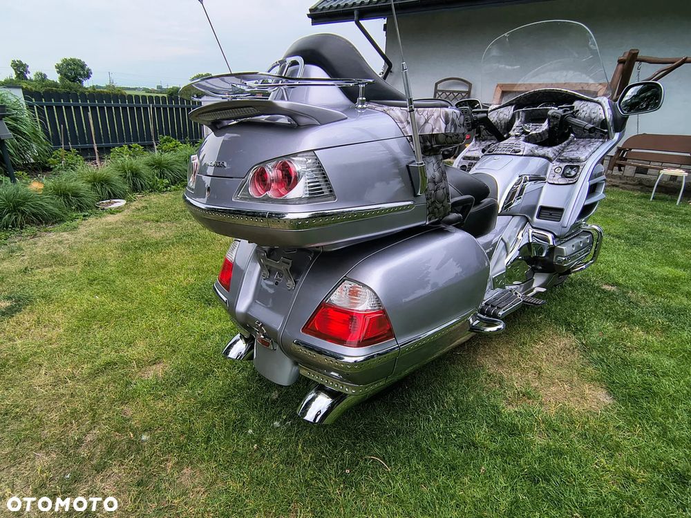 Honda GL - 26