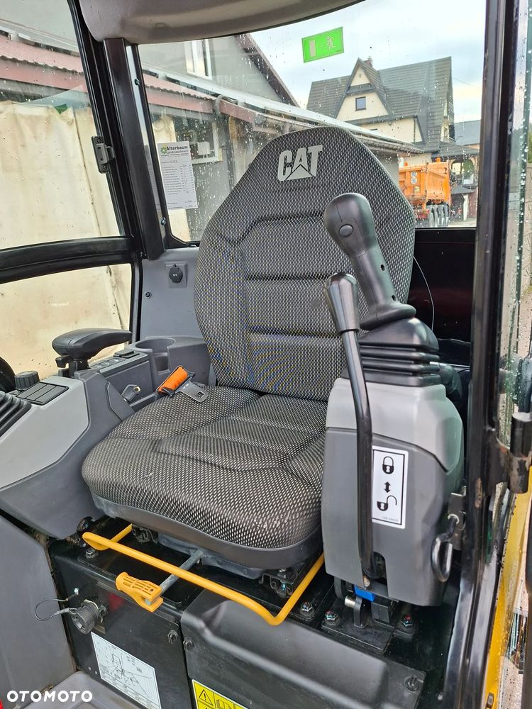 Caterpillar 301.6 05A - 25