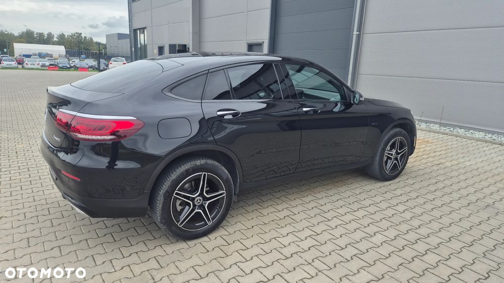 Mercedes-Benz GLC 300 de 4Matic 9G-TRONIC AMG Line - 8