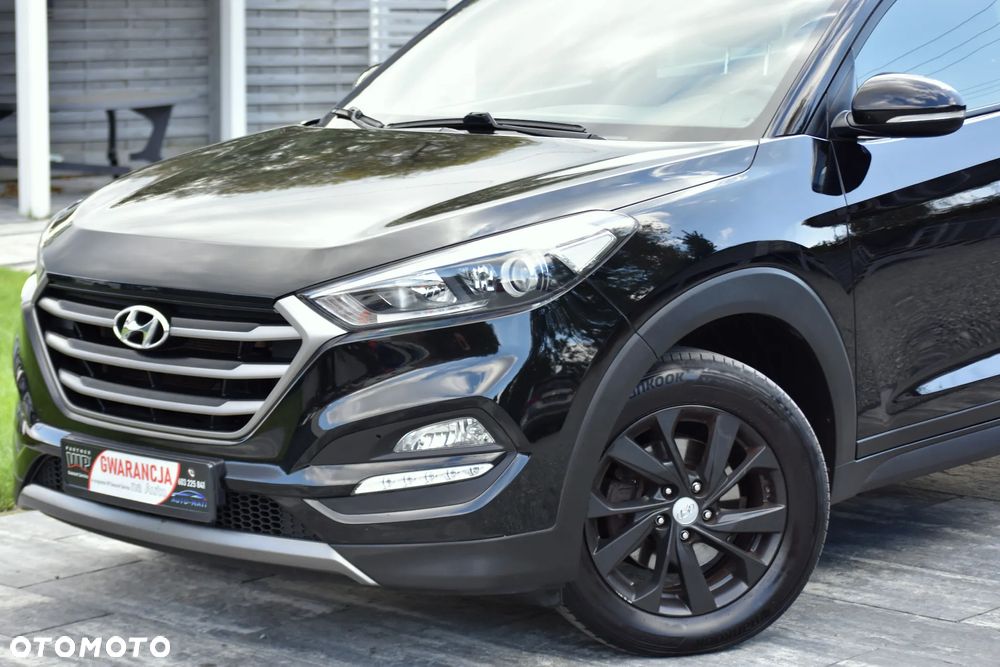 Hyundai Tucson 1.7 CRDI BlueDrive Style 2WD - 5