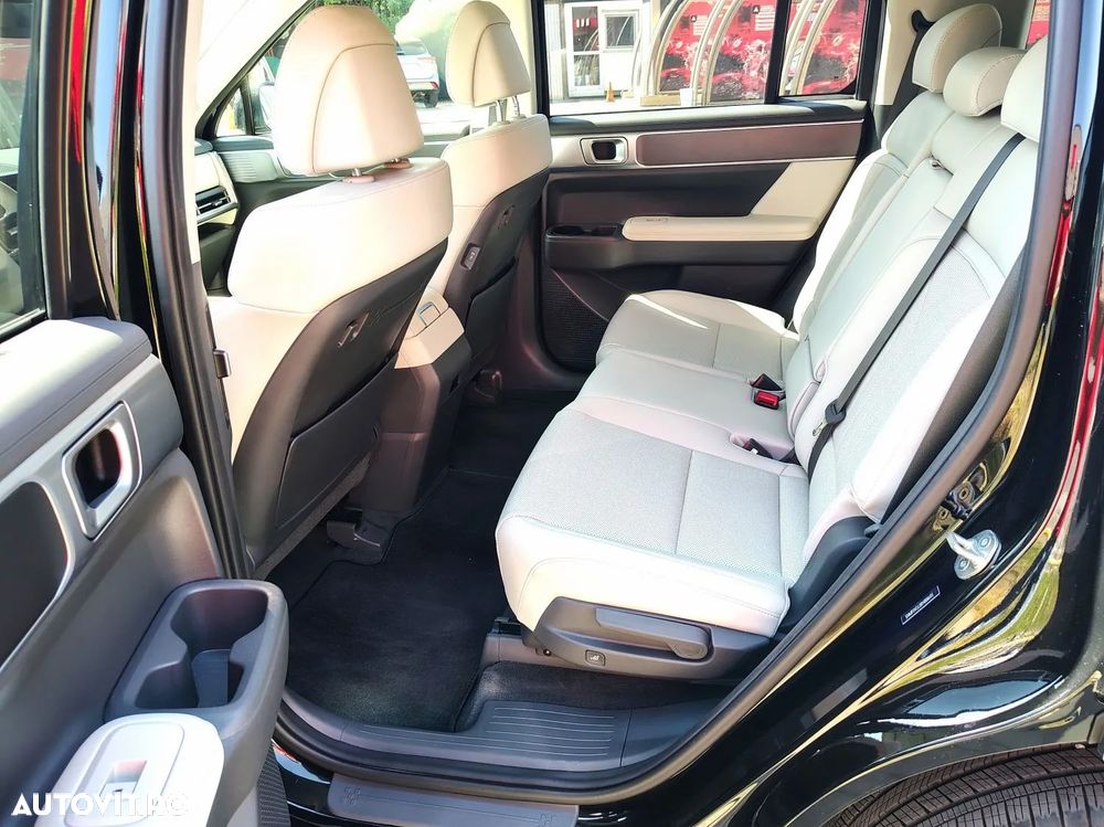 Hyundai Santa Fe - 13