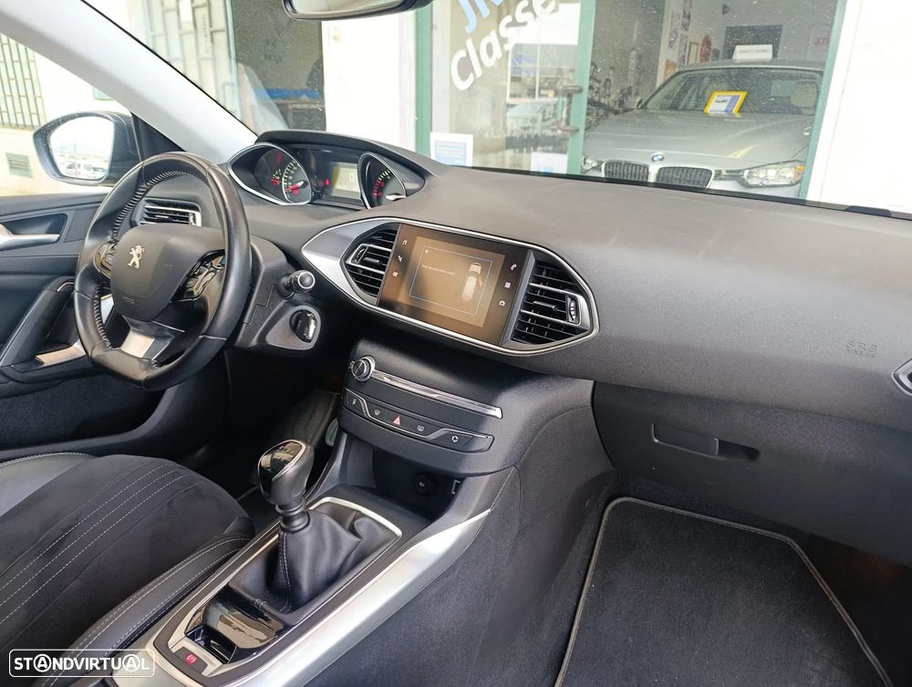 Peugeot 308 SW 1.5 BlueHDi Allure Pack - 17