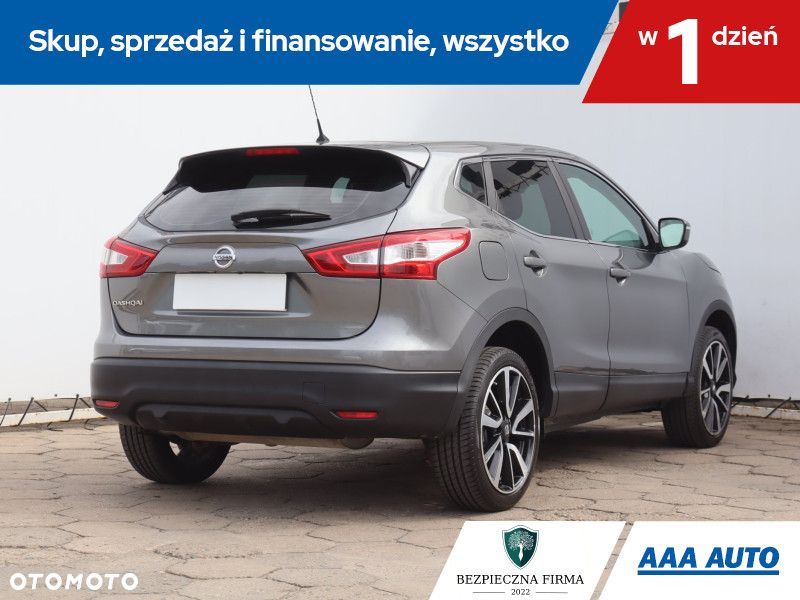 Nissan Qashqai - 7