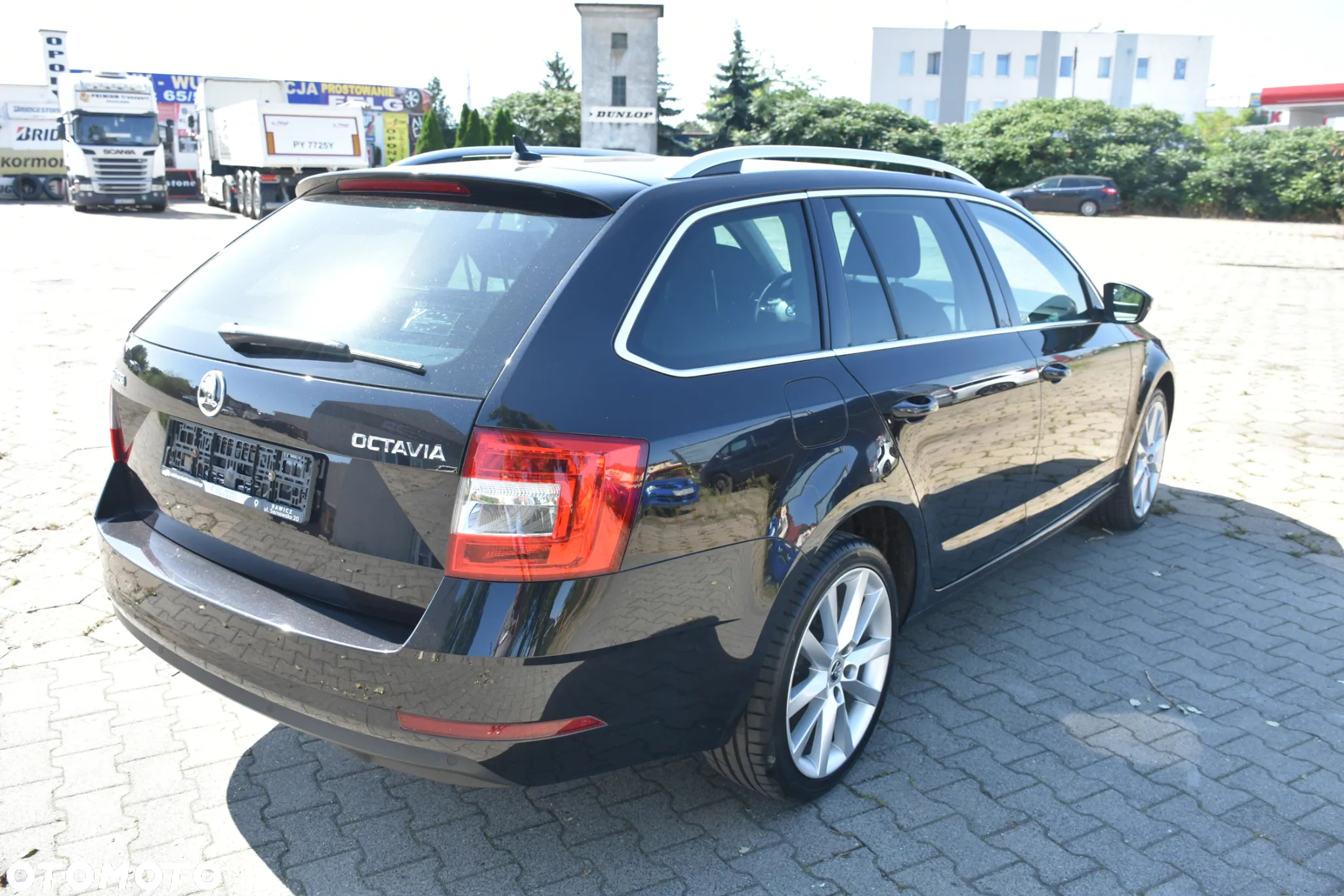 Skoda Octavia 2.0 TDI (Green tec) DSG Style - 9