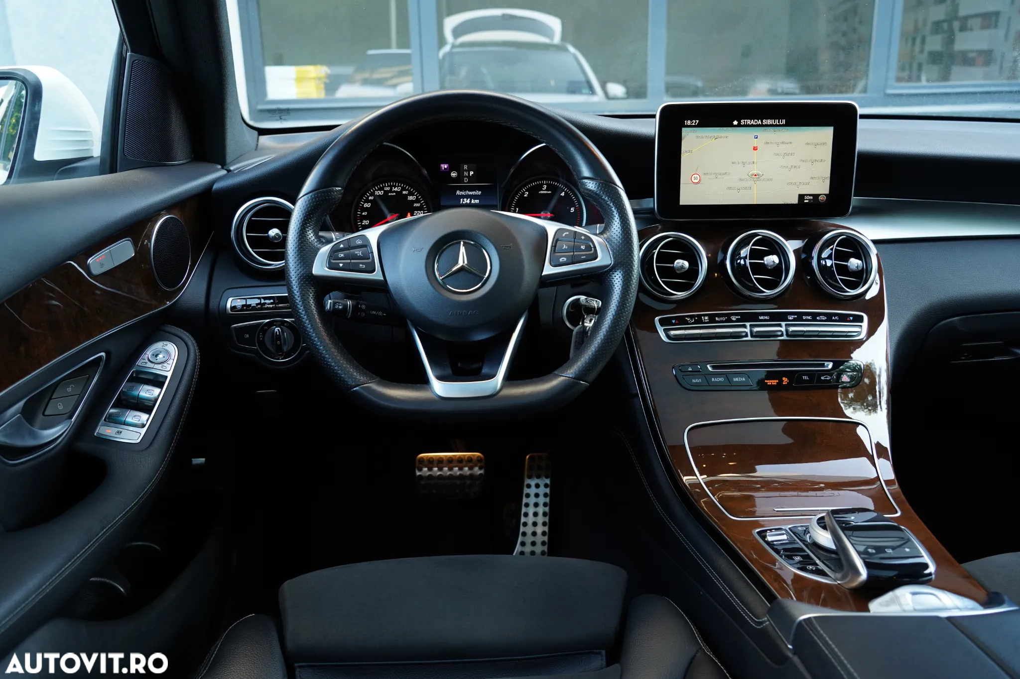 Mercedes-Benz GLC 220 d 4Matic 9G-TRONIC AMG Line - 15