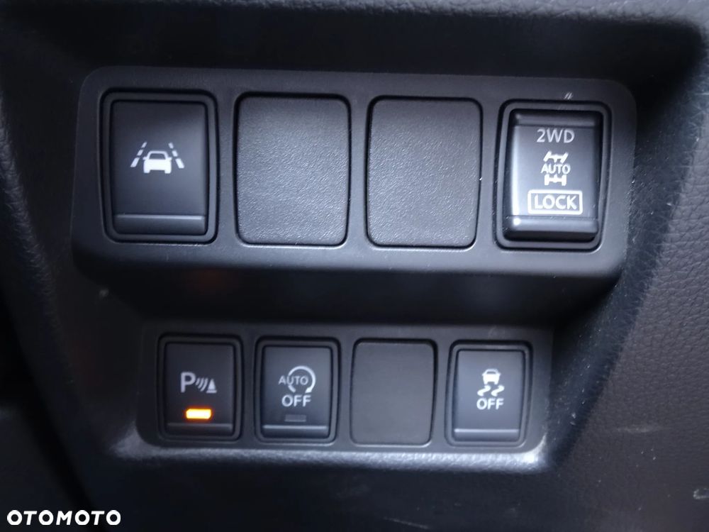 Nissan Qashqai 1.6 DCi 4x4 N-Tec EU6 - 12