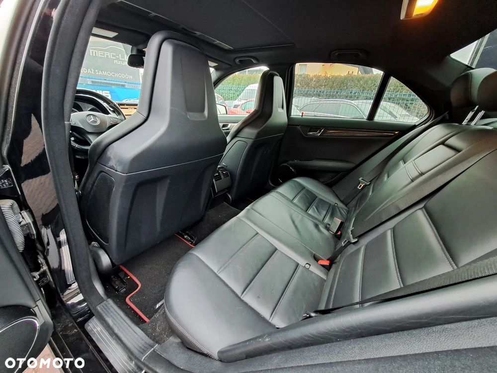 Mercedes-Benz Klasa C 63 AMG 7G-TRONIC - 13