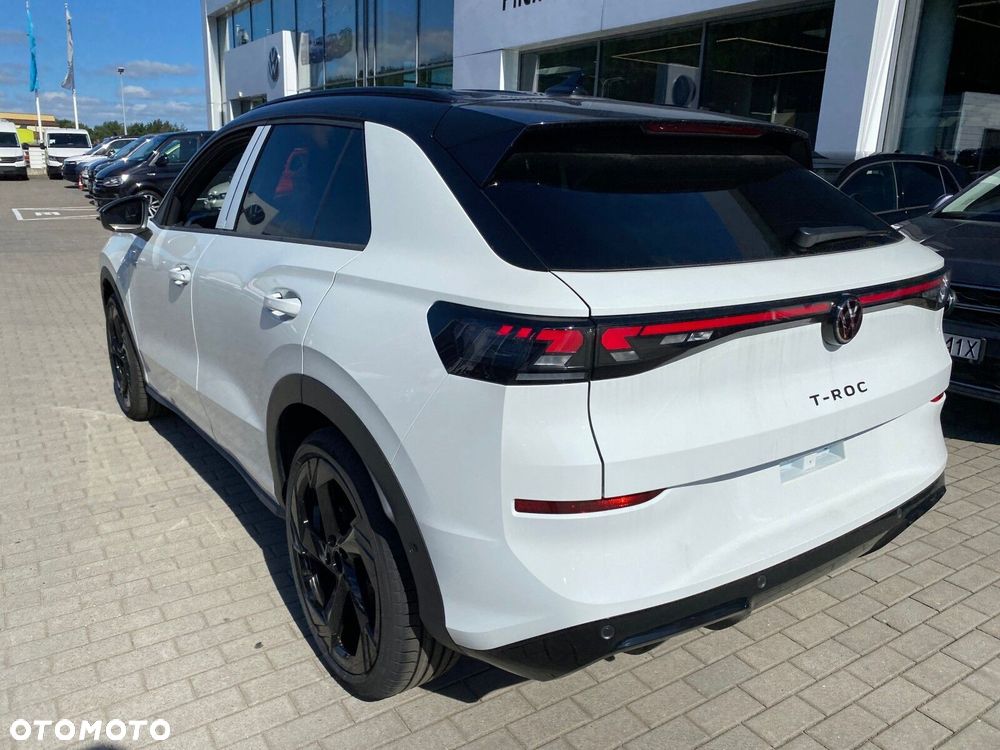 Volkswagen T-Roc 1.5 eTSI R-Line DSG - 8