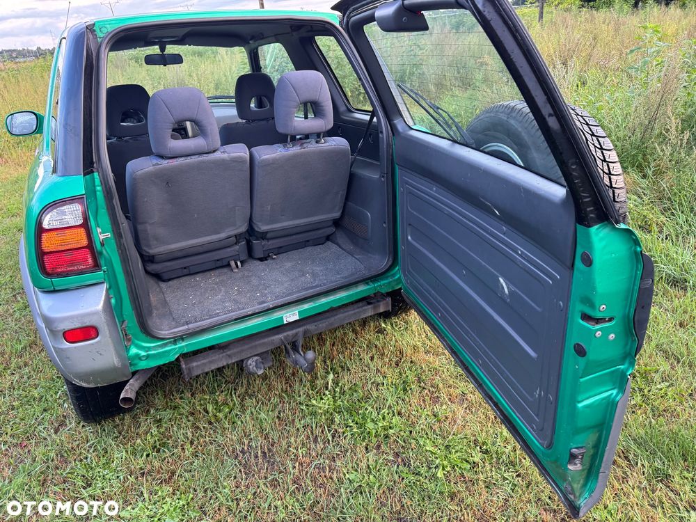 Toyota RAV4 2.0 Special - 20