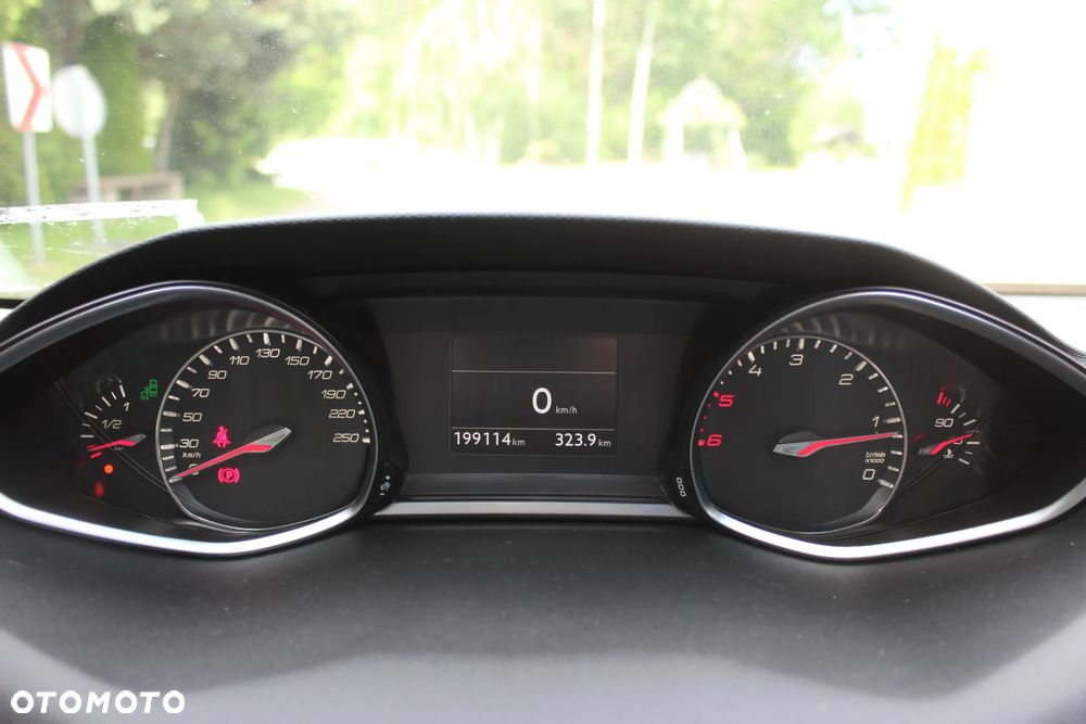 Peugeot 308 BlueHDi 150 Stop & Start Active - 33