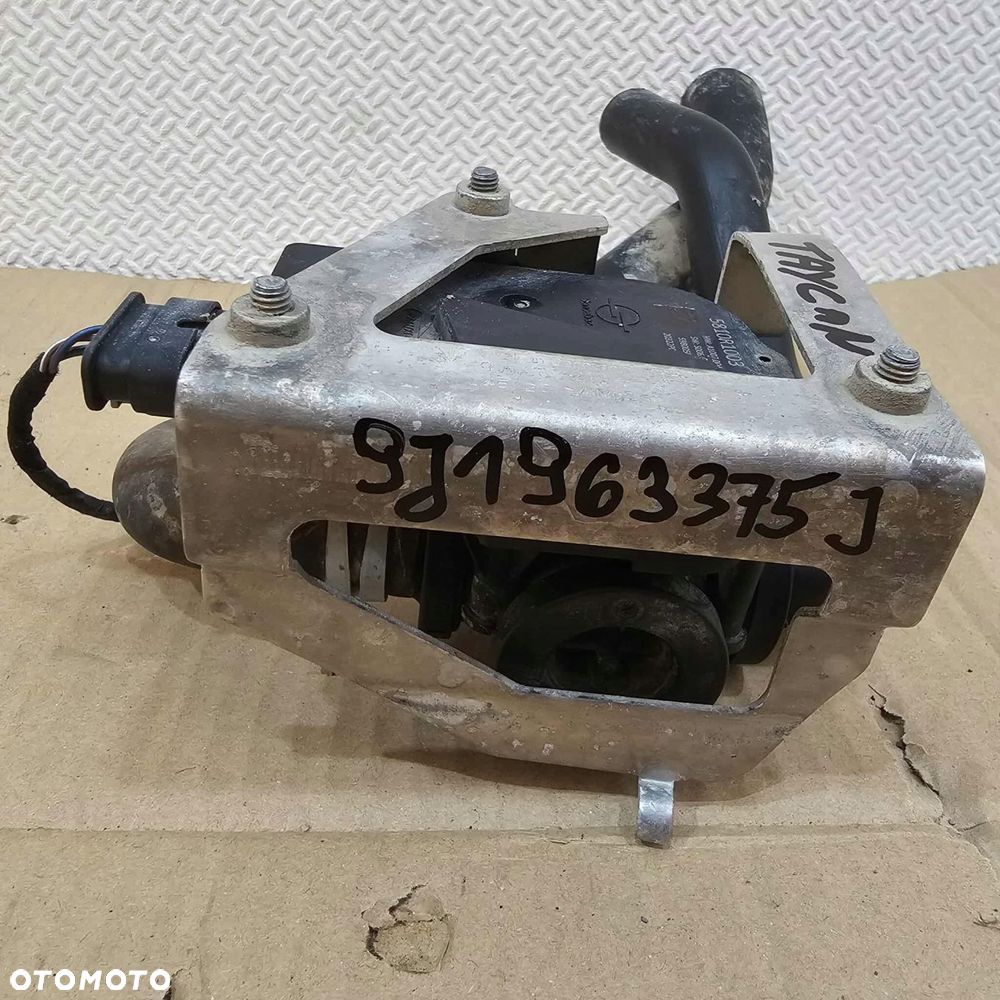 porsche taycan 9j1 zawór pompa pompka wody - 3
