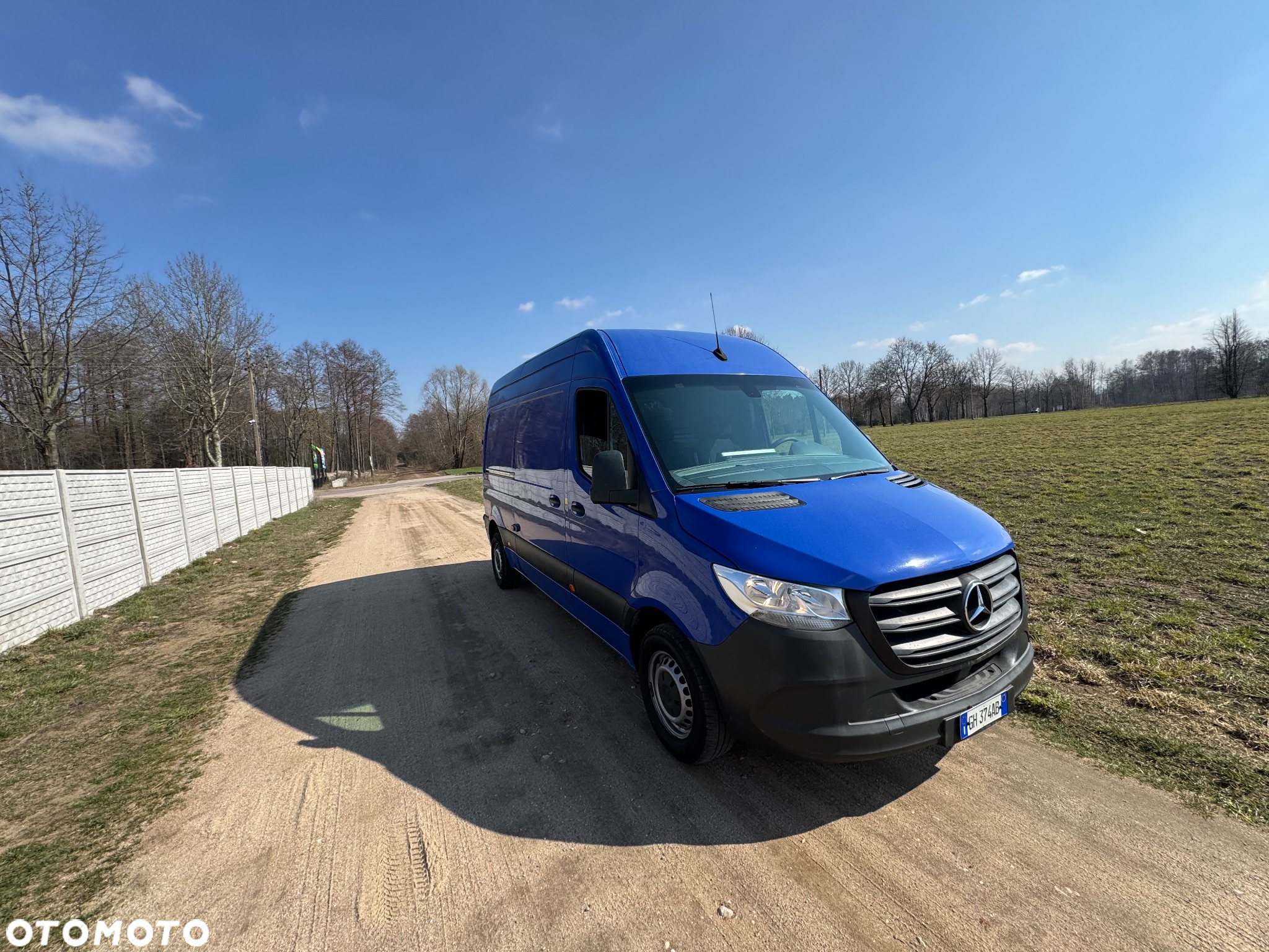 Mercedes-Benz Sprinter - 20