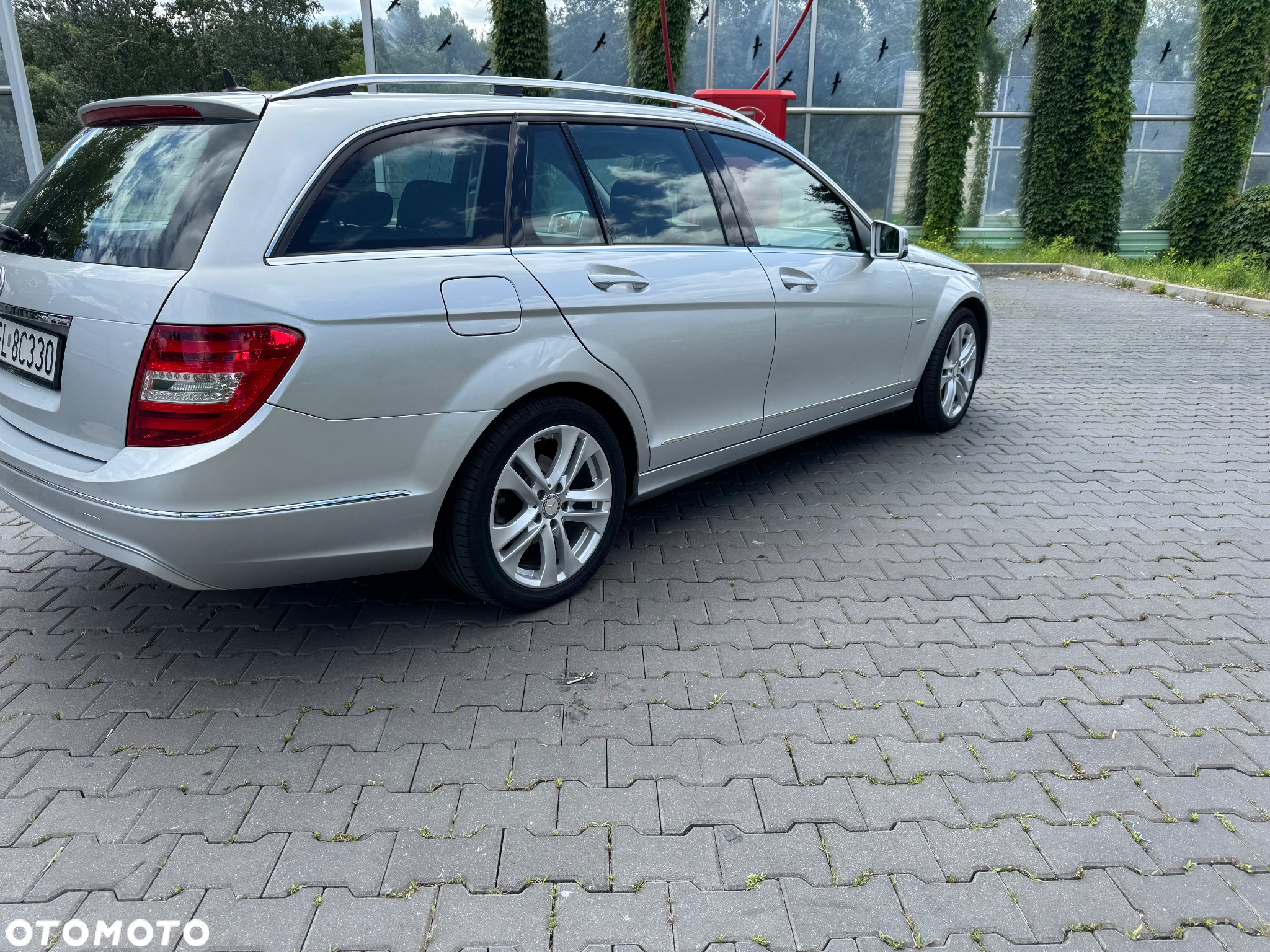 Mercedes-Benz Klasa C 180 CGI BlueEff Avantgarde - 5