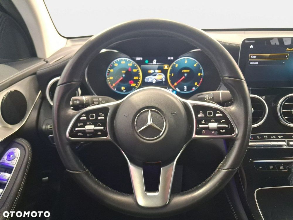 Mercedes-Benz GLC - 17