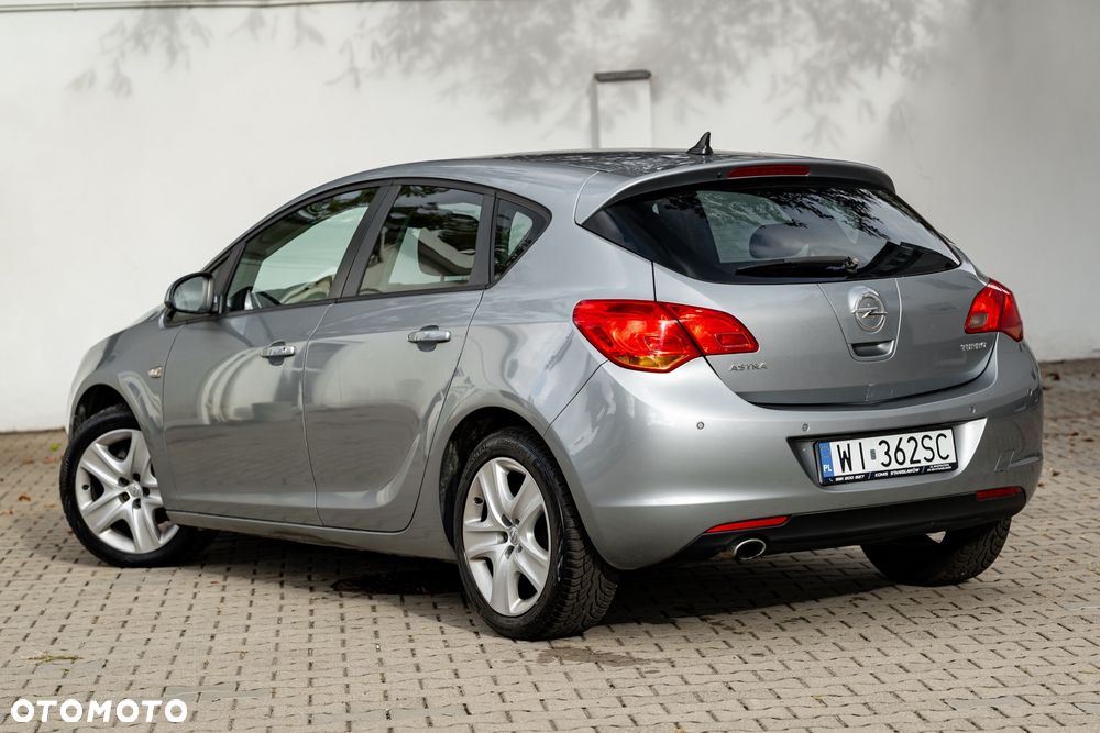 Opel Astra 1.4 Turbo Color Edition - 8