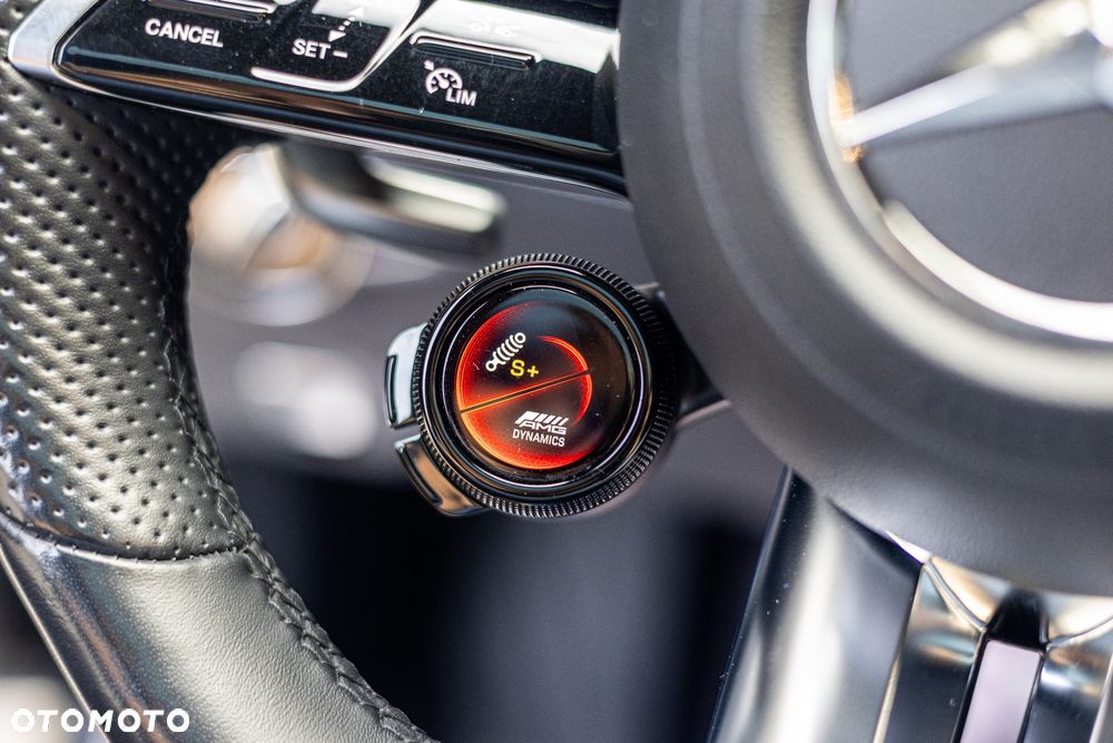 Mercedes-Benz AMG GT 43 4-Matic+ - 13