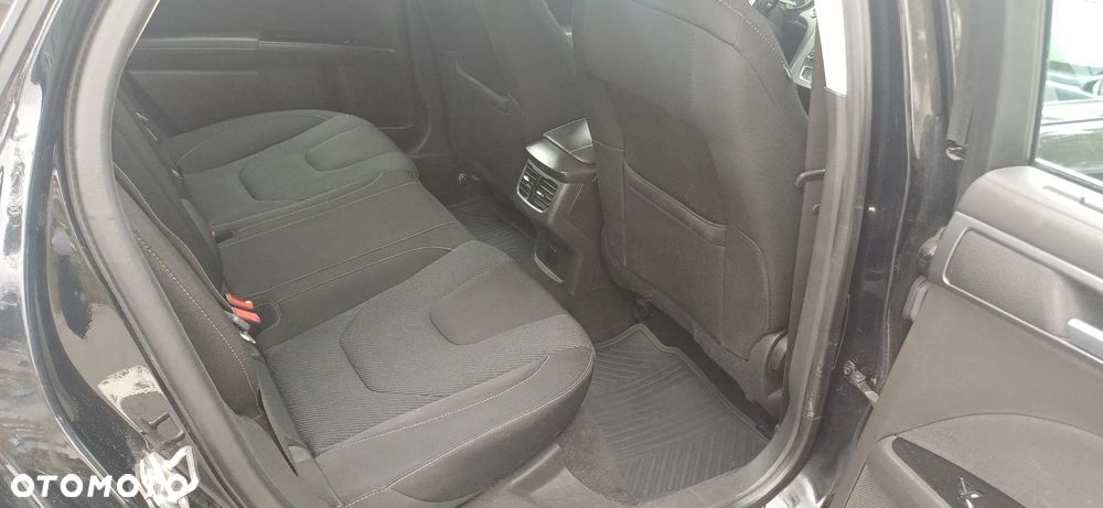 Ford Mondeo 2.0 TDCi Edition - 12