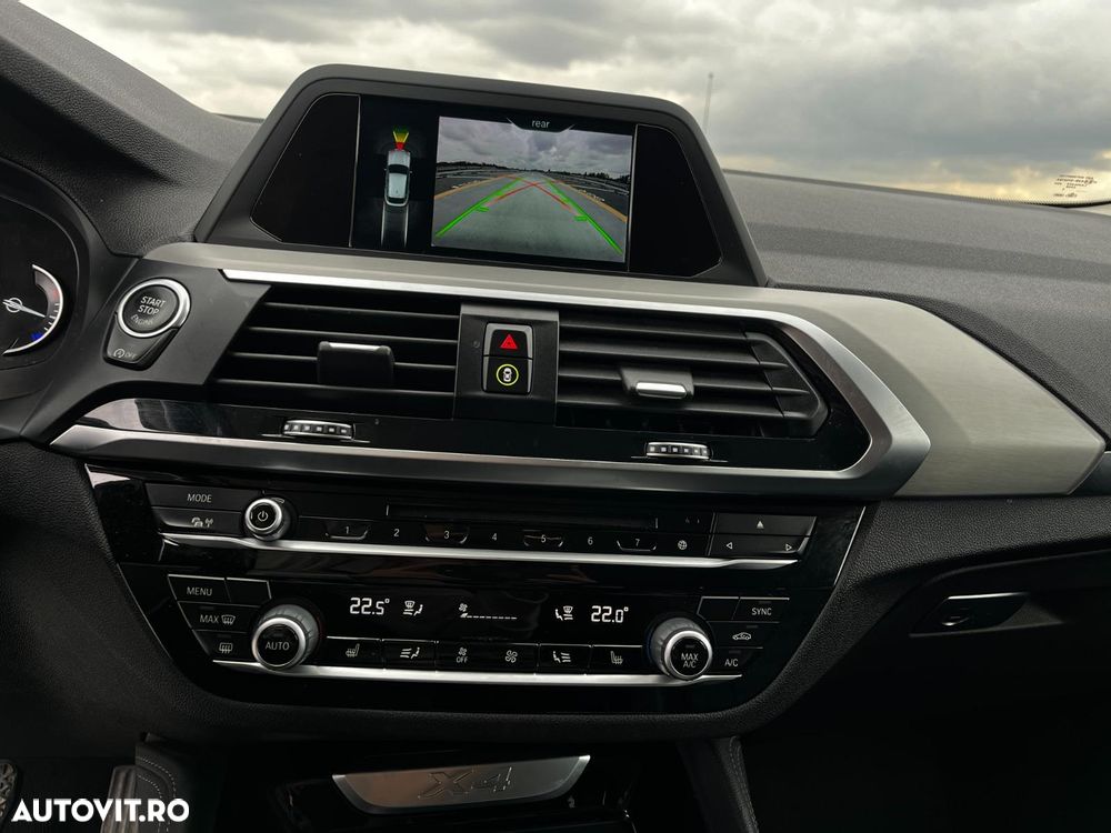 BMW X4 xDrive20d Advantage - 11