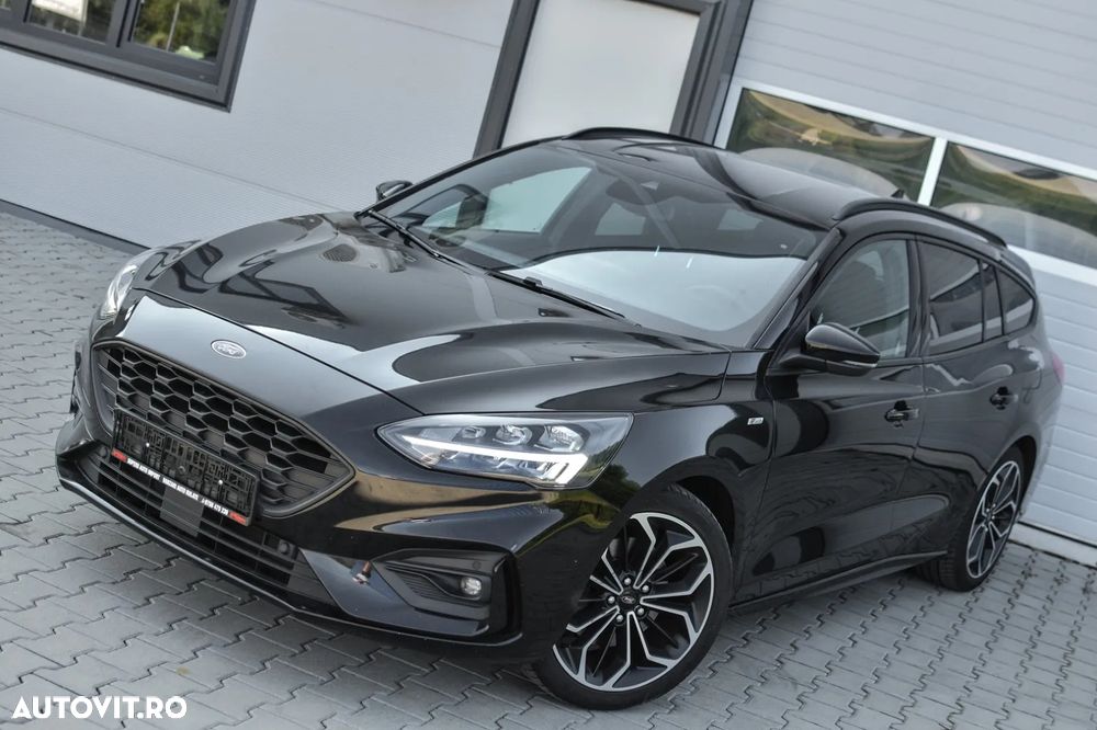 Ford Focus 1.0 EcoBoost Start-Stopp-System ST-LINE DESIGN - 16