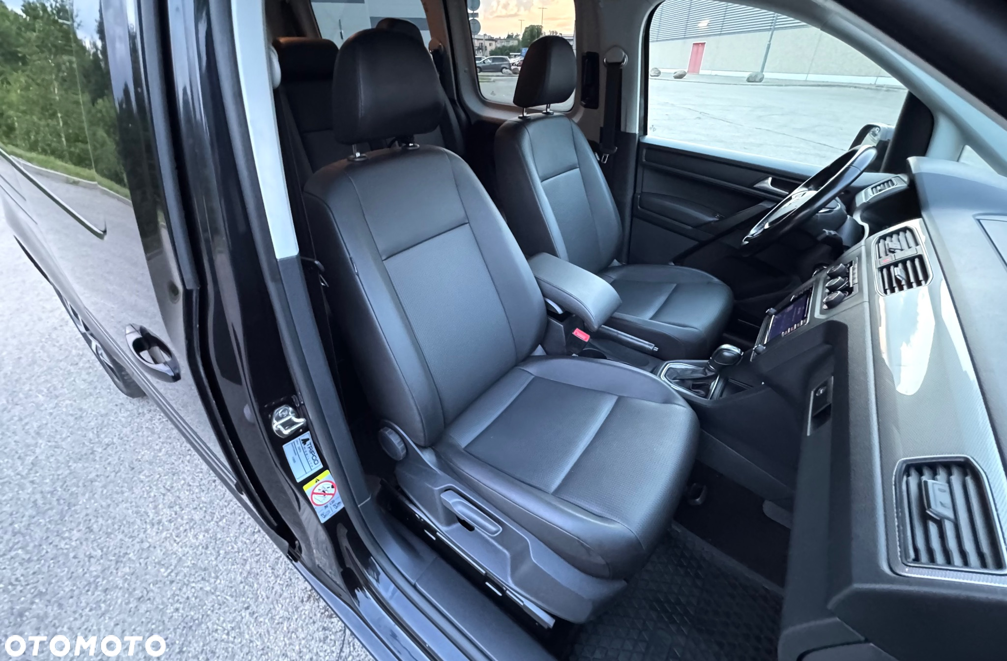 Volkswagen Caddy 2.0 TDI (7-Si.) DSG Maxi Highline - 36