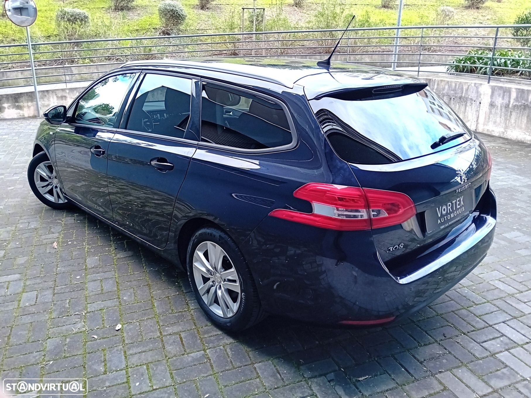 Peugeot 308 SW 1.2 PureTech Style - 6