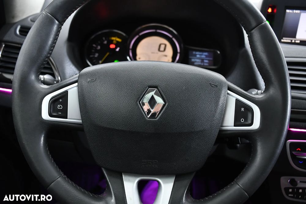 Renault Megane dCi 130 FAP Bose Edition - 18