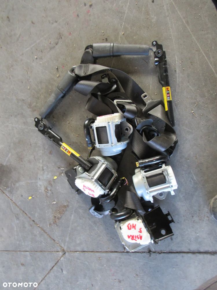 opel astra k 5 komplet pasy bezpieczeństwa - 1