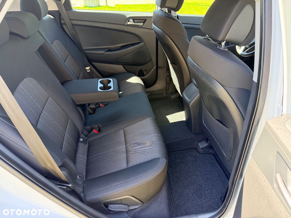 Hyundai Tucson blue 1.6 GDi 2WD Navi - 14