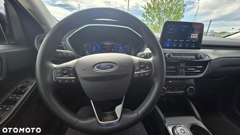 Ford Kuga - 9
